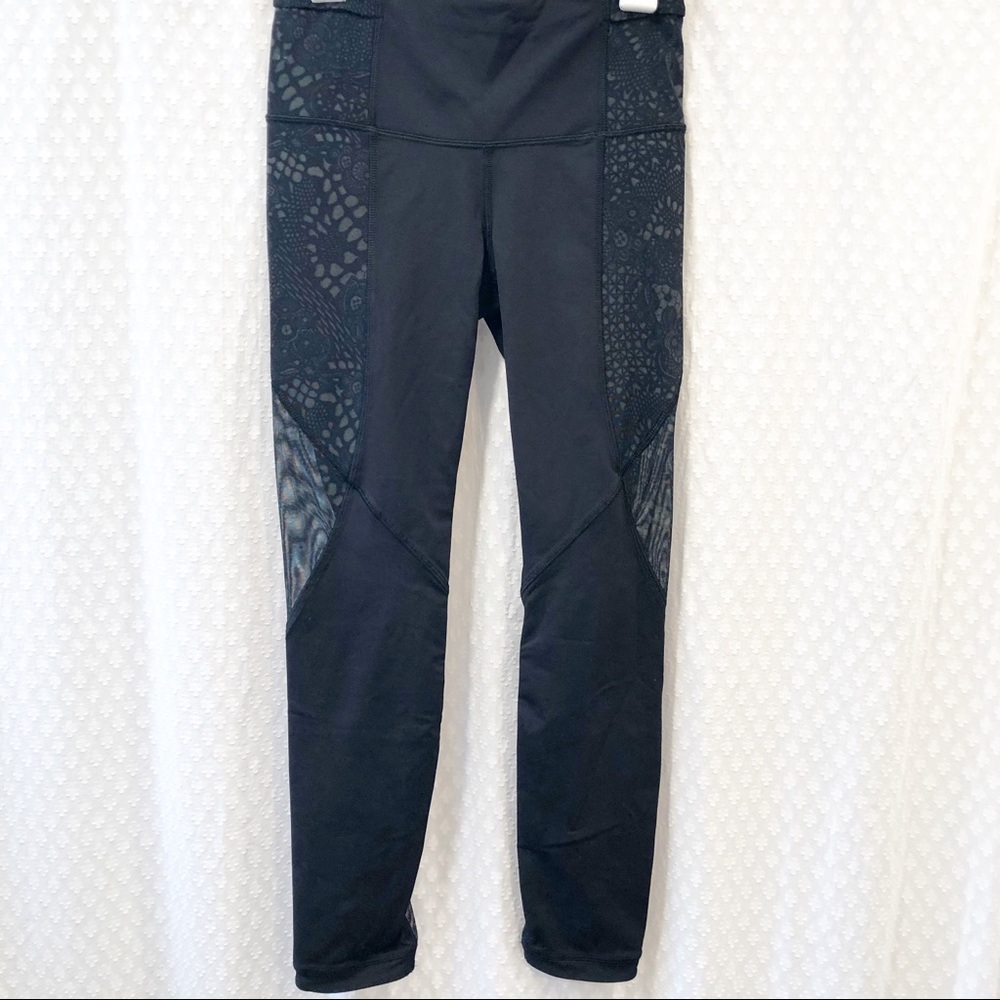 LULULEMON • Black run with the sun mesh tight 4